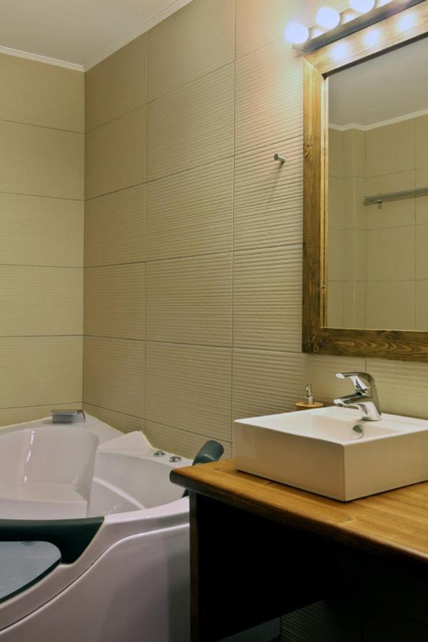 Guesthouse Elaia Synikia Mesi Trikalon Luaran gambar